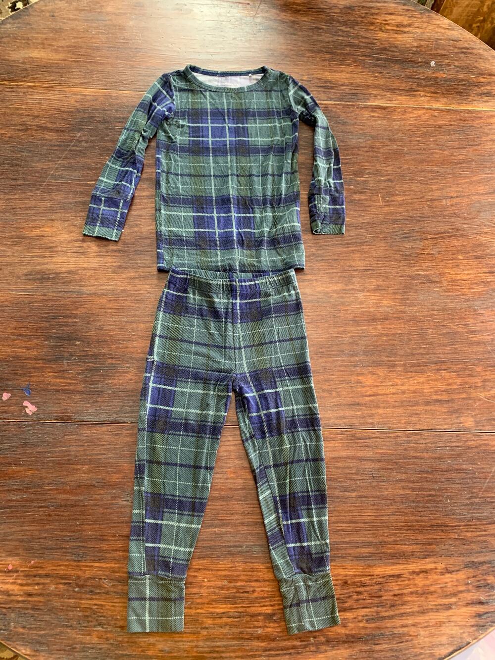 Posh Peanut 2 piece pajama set